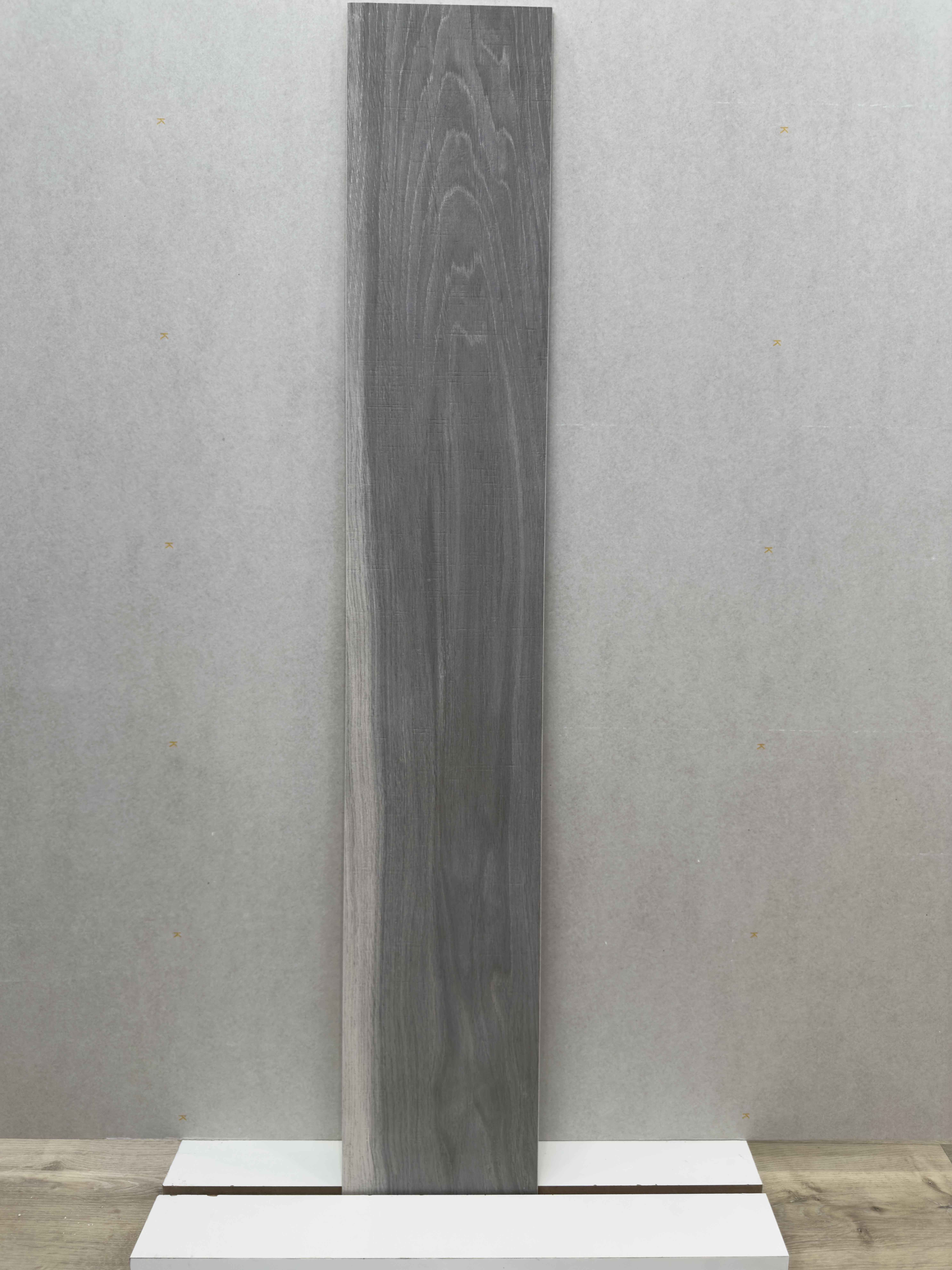 Piastrella effetto legno 20x120 Soleras Grigio