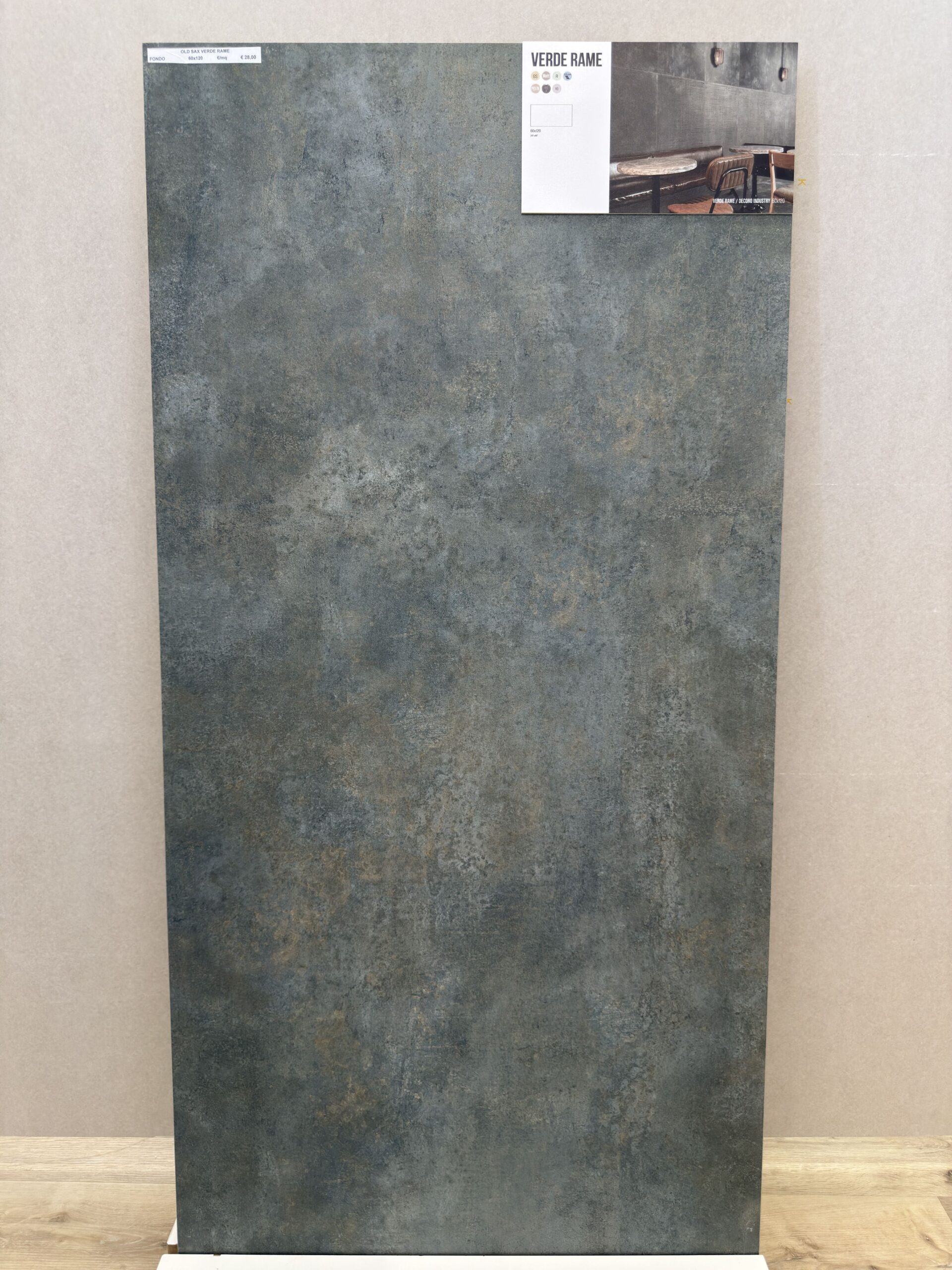 Piastrella per pavimento e rivestimento in gres 60x120 Verde Rame