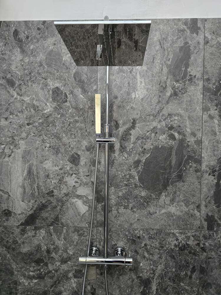COLONNA DOCCIA ESTERNA SYNCRO PLUS