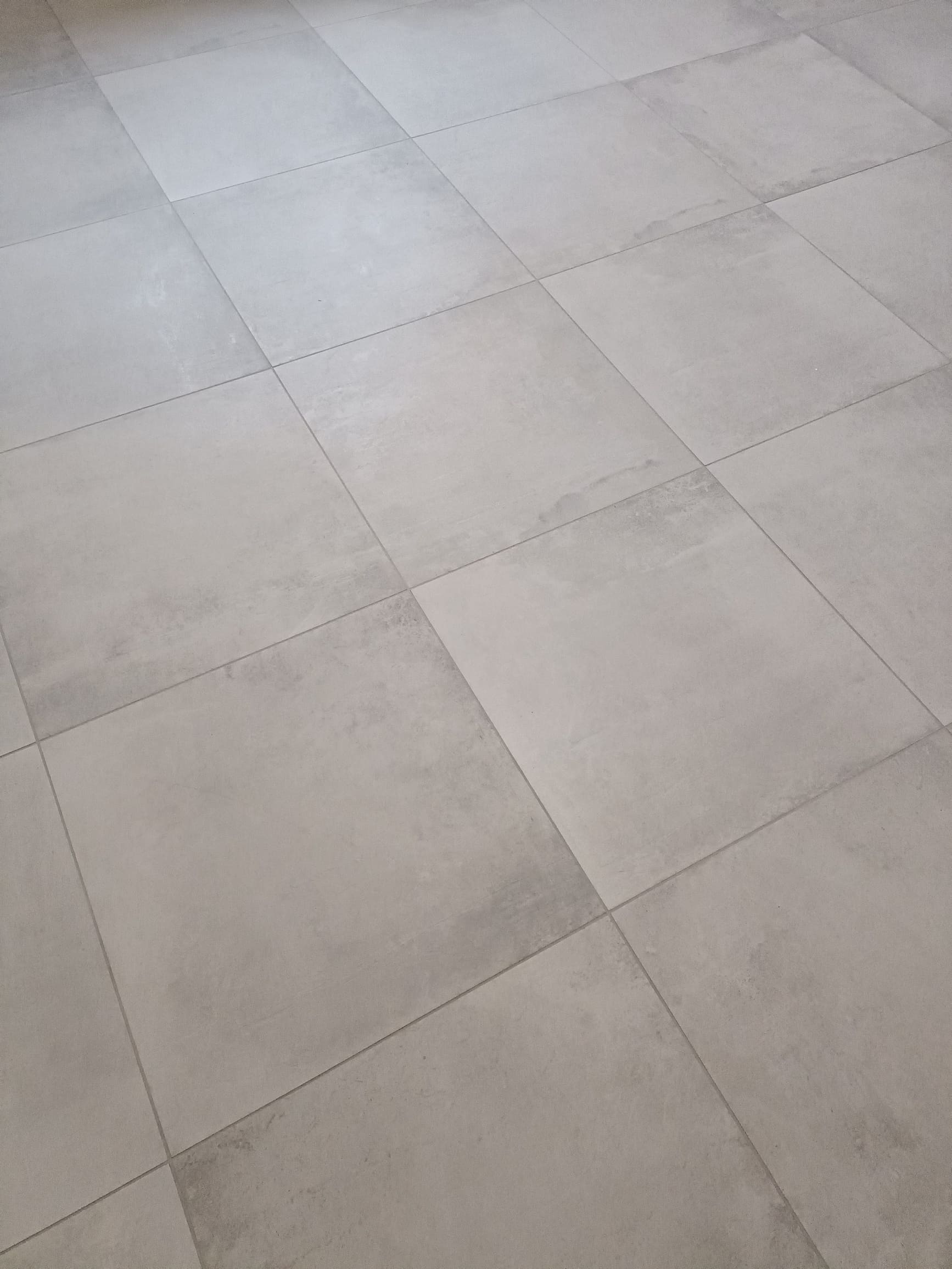 Piastrella per pavimento e rivestimento effetto cemento 60x60