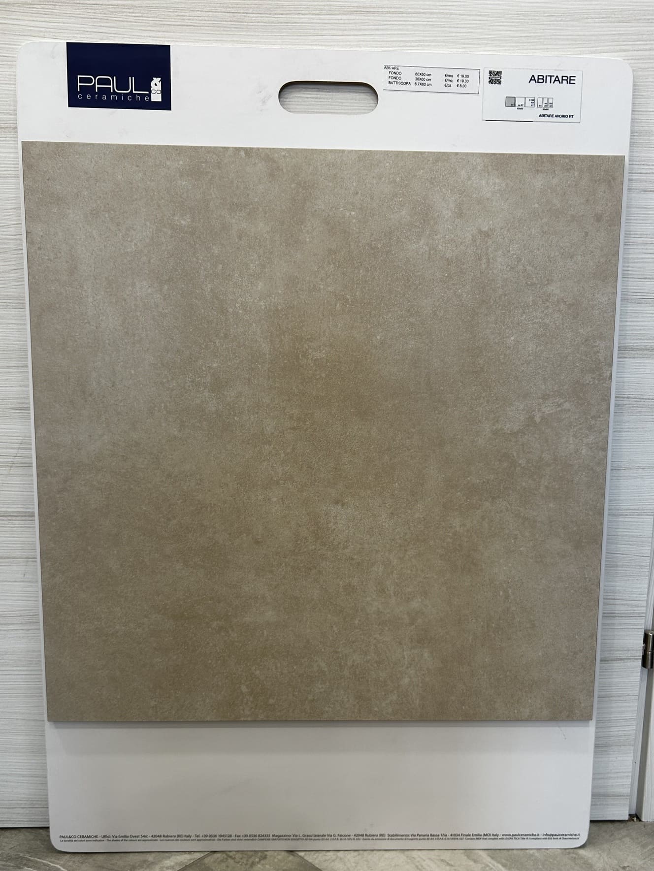 Piastrella per pavimento e rivestimento effetto cemento 60x60 Abitare avorio