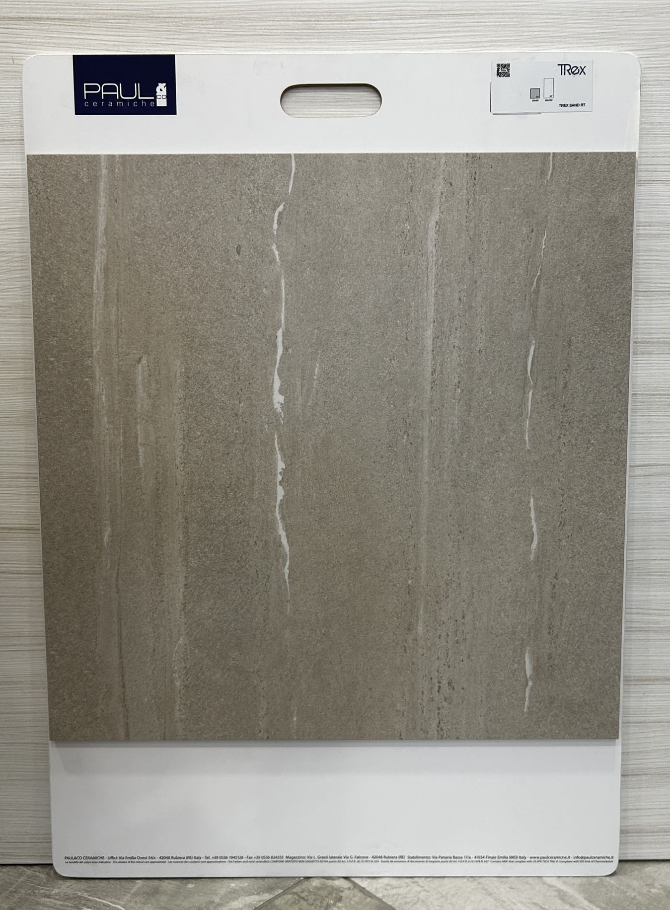 Piastrella per pavimento e rivestimento effetto pietra antica 60x60 Trex