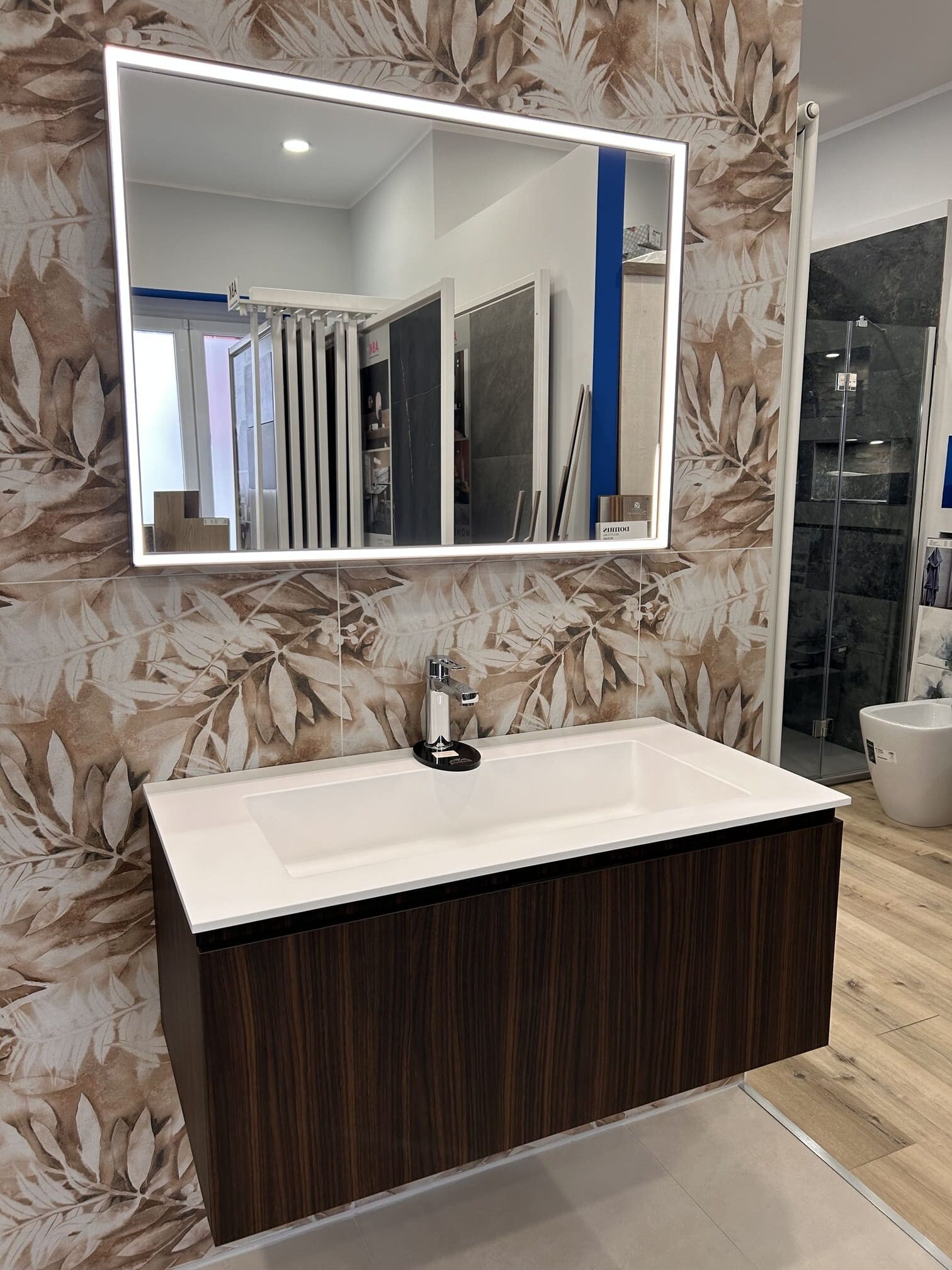 Composizione mobile bagno base sospesa eucalipto