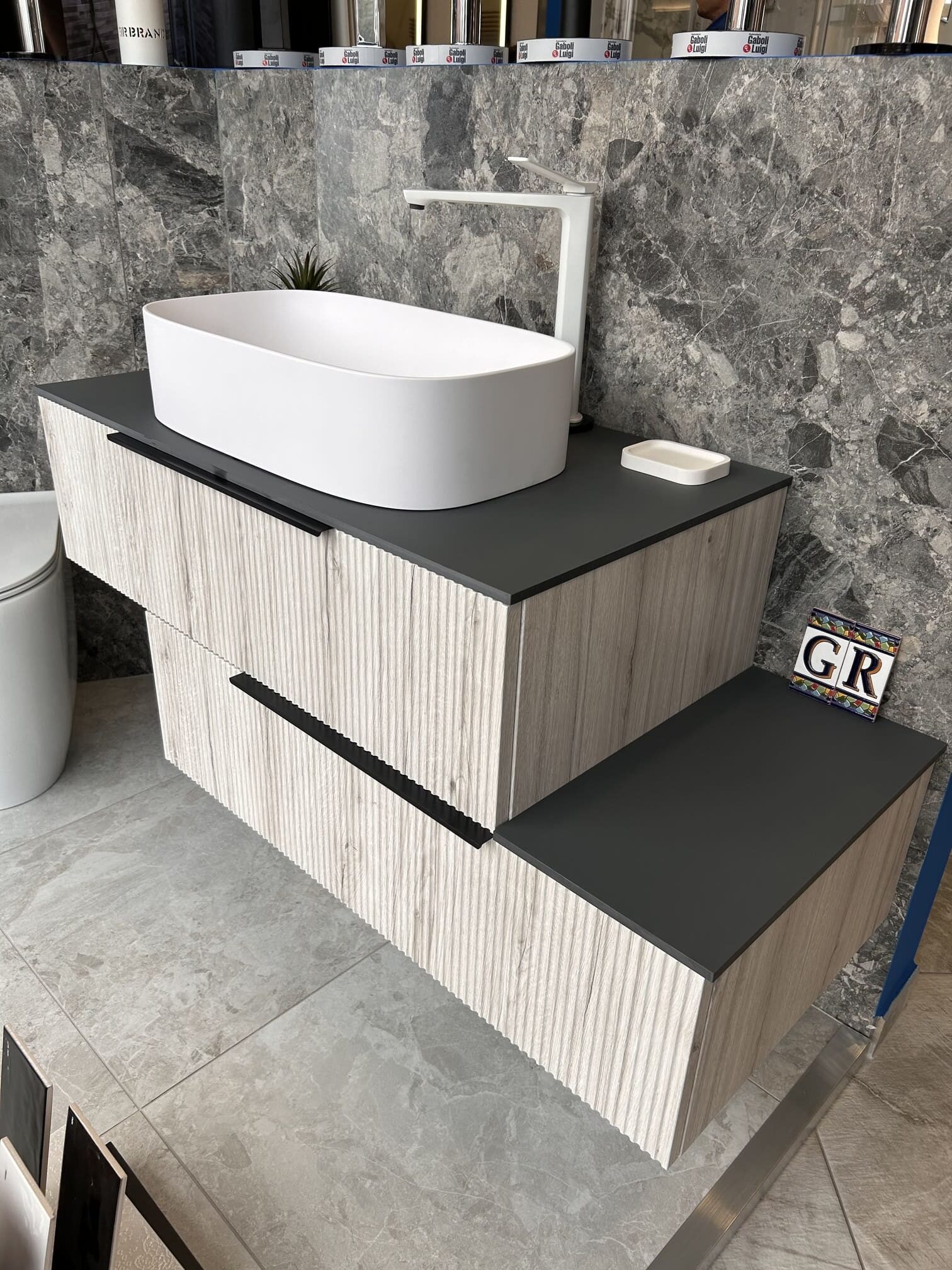 Composizione mobile bagno effetto cannettatto 120 cm