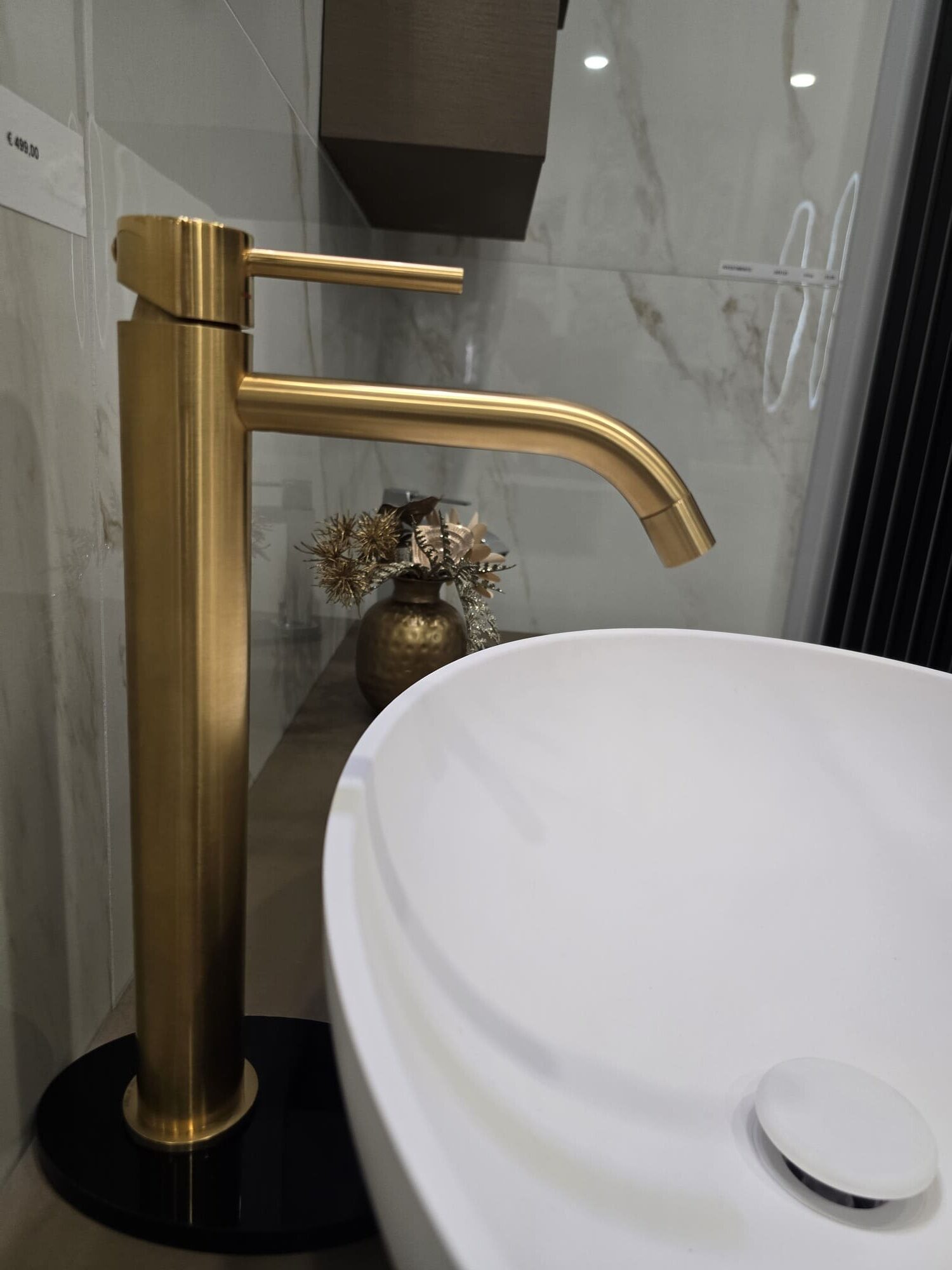 Miscelatore per lavabo light oro