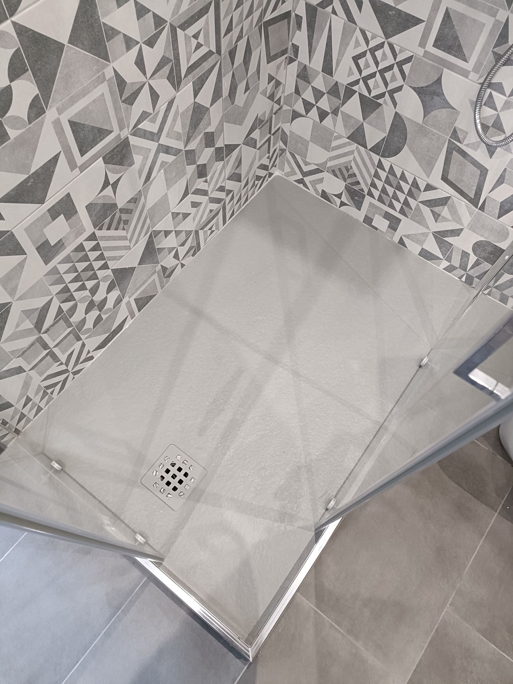 Piatto doccia serie Piano 80x120 grigio