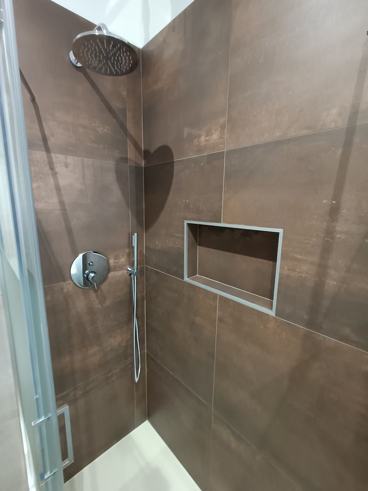 Rivestimento in gres 60x120 effetto ruggine